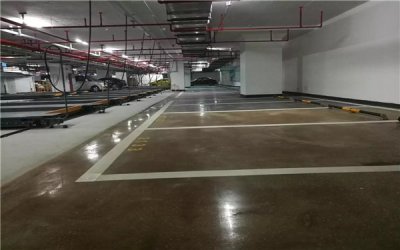 停車場(chǎng)地面